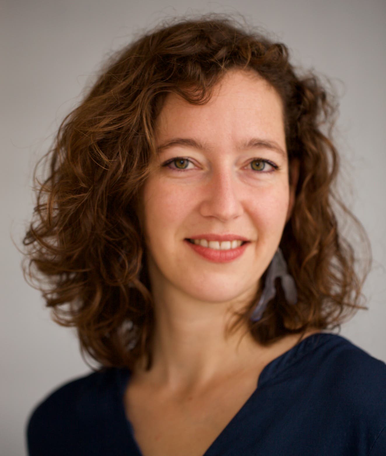 Portrait de Catherine Cattin, co-réalisatrice et animatrice de la fresque de la VISIBILiTE.